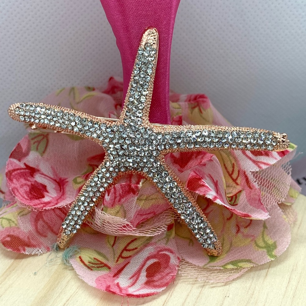 🌟 Crystal Starfish Hair Clip - Picture 3 of 8